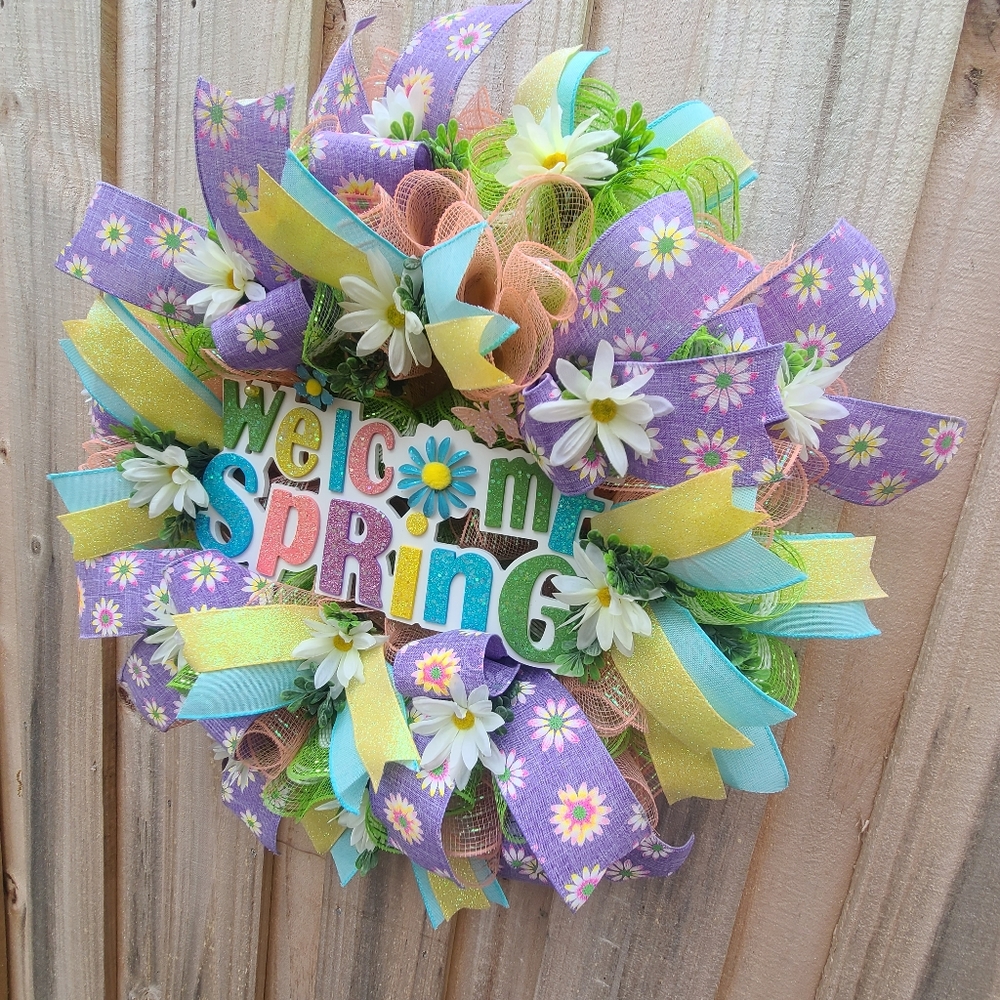 Spring wreath - Picture 3 of 6